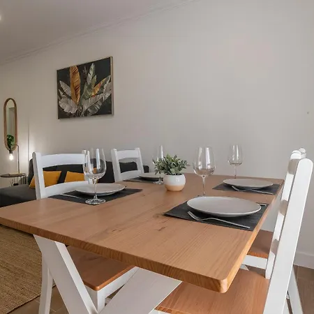 Lovely And New In Oura Albufeira