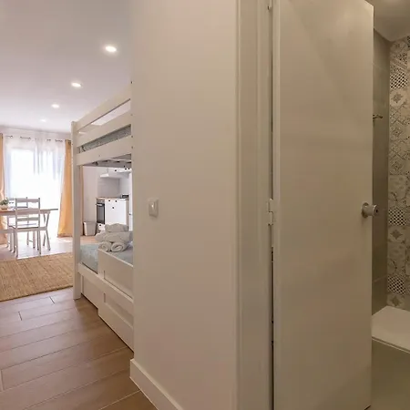 Lovely And New In Oura Apartman